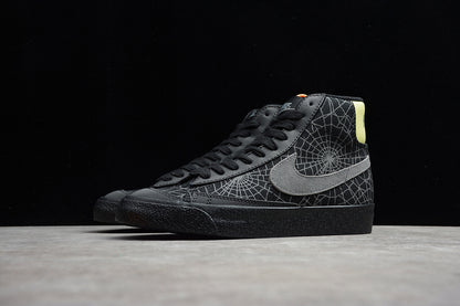 NK Blazer MID Spider Web Black