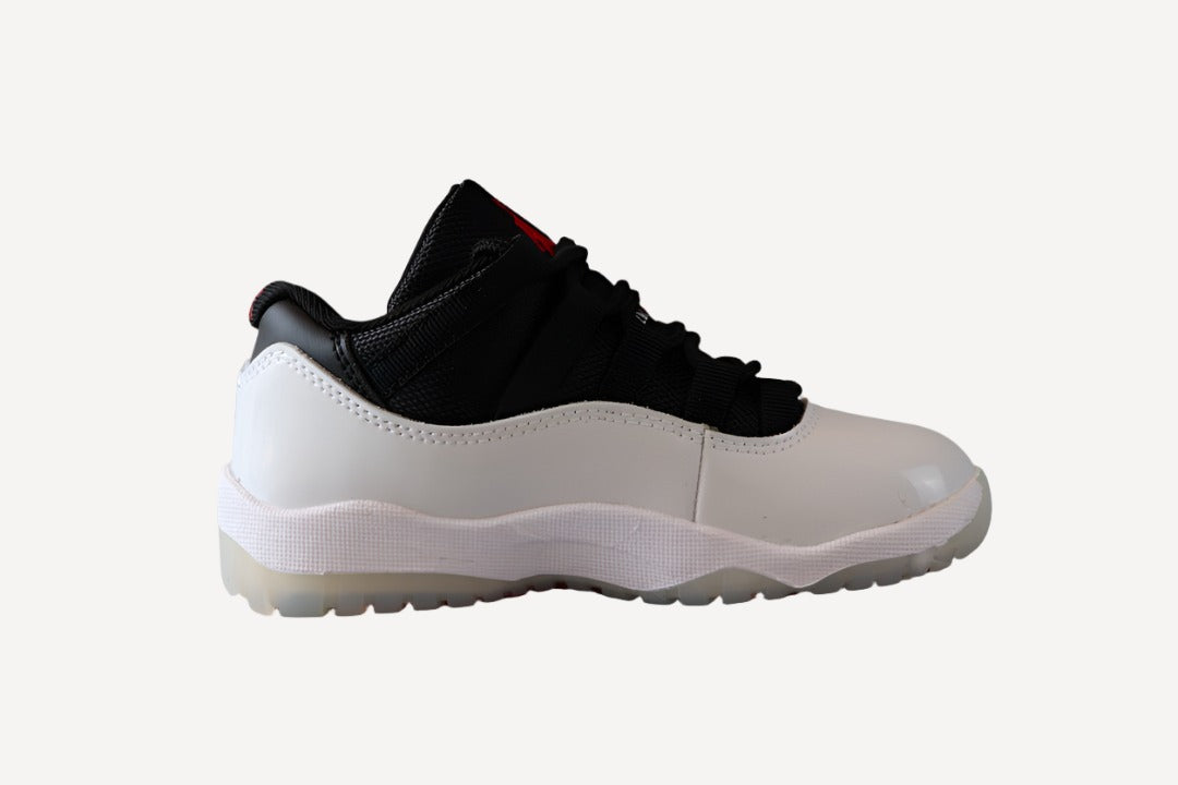 Kids Air Jordan Retro 11 Low  'Tuxedo'