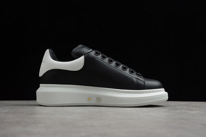 Alexander McQueen Oversized White-Black