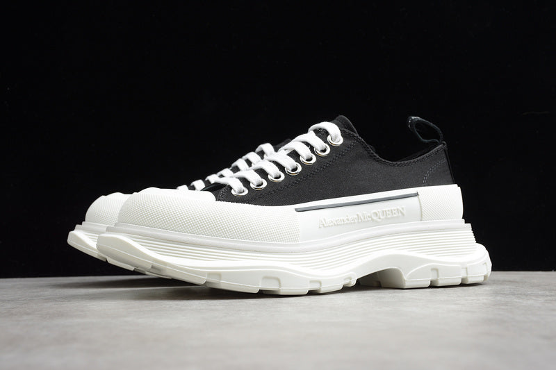 Alexander McQueen Tread Slick Low Lace Up White Black