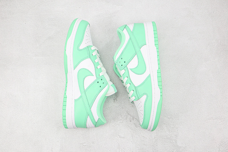 SB Dunk Low White/Green Glow