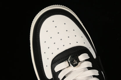 BAPE Bapesta Os Ladies 'White Black'