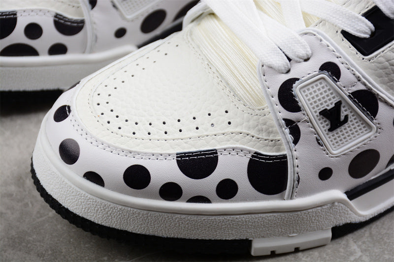 Louis Vuitton X Trainer Yayoi Kusama Black White