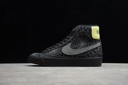 NK Blazer MID Spider Web Black