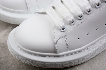 Alexander McQueen Oversized White-Gloss Blue