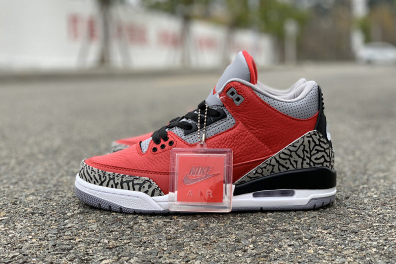 Air Jordan Retro 3 SE Unit Fire Red/Cement Grey-Black