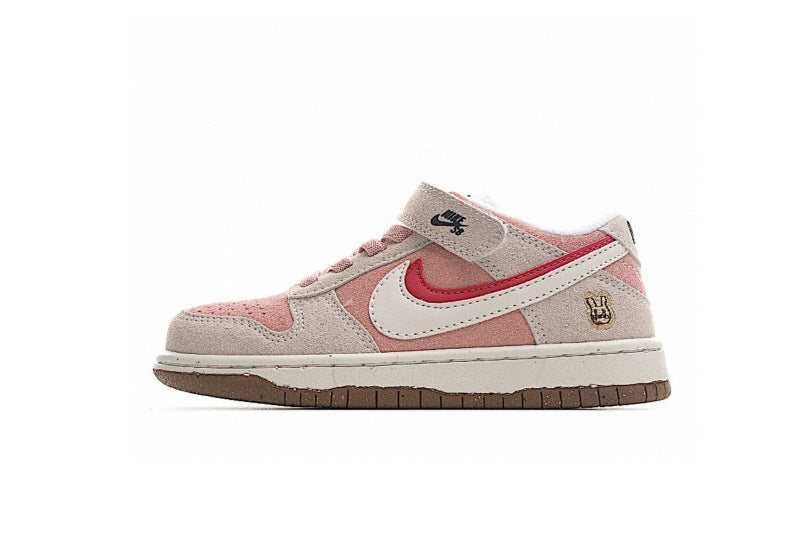 Kids Nike Dunk Low SE '85' Bunny Cookies