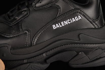 Balenciaga Triple S Black