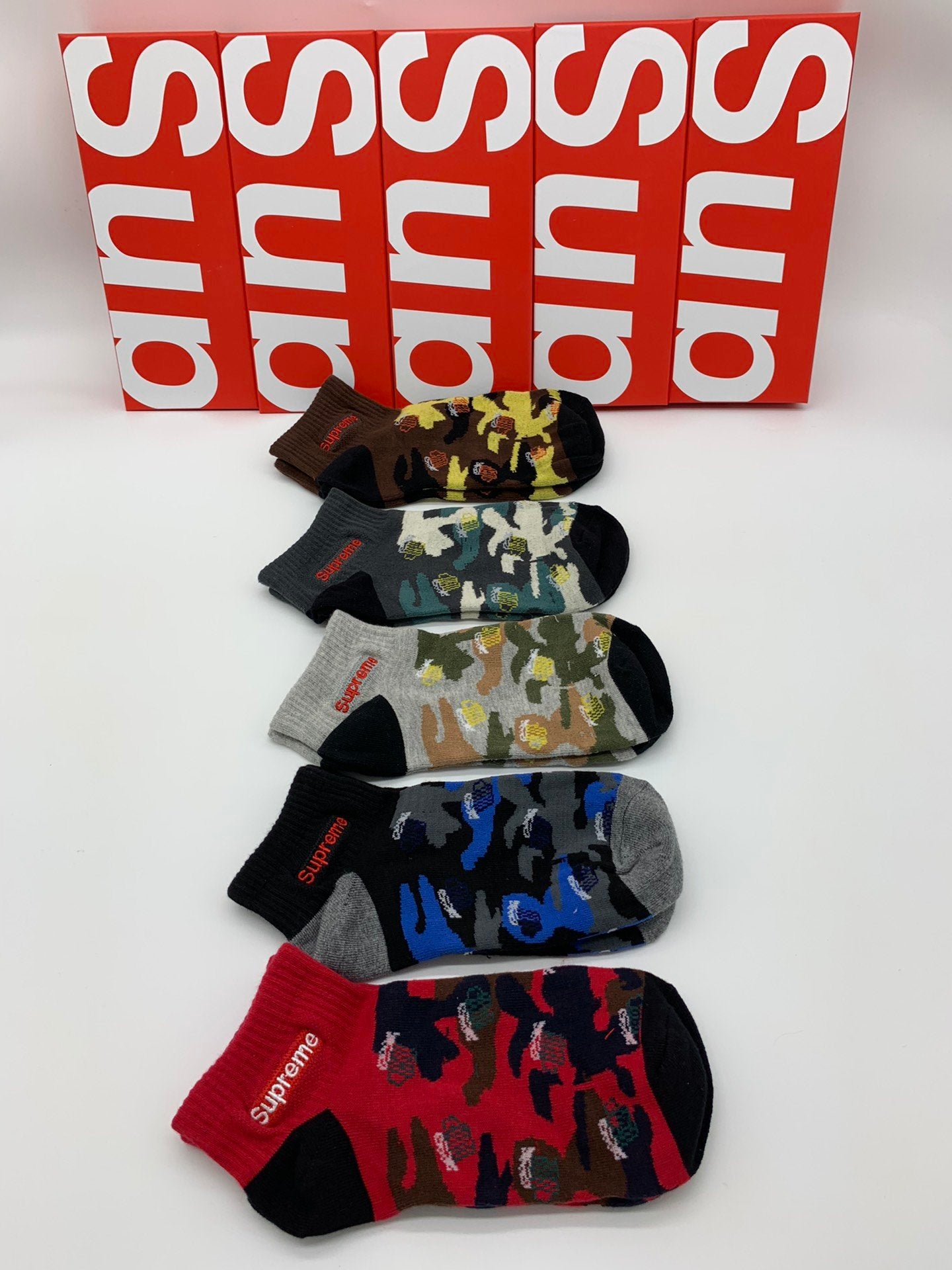 Supreme Low Socks 5 Pack