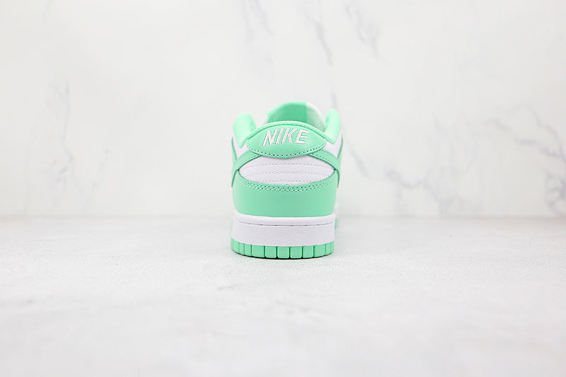 SB Dunk Low White/Green Glow