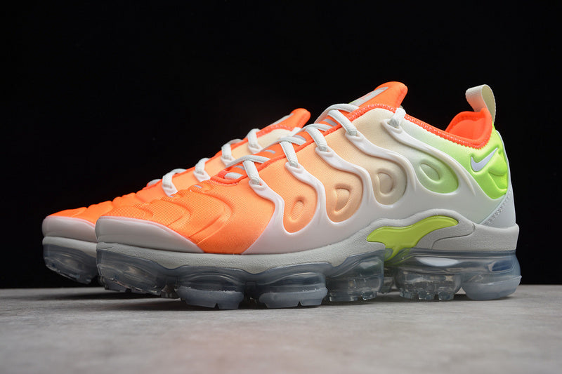 Air Vapormax Plus Reverse Sunset Barely Grey/Total Crimson Volt-White