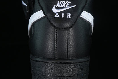 Air Force One Mid 07 Black-White