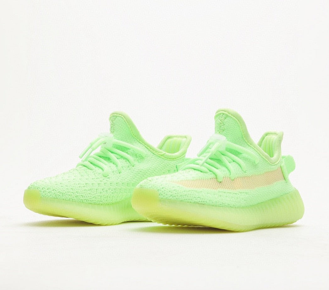 Kids Adidas Yeezy Boost  350 V2 GID 'Glow' 2019