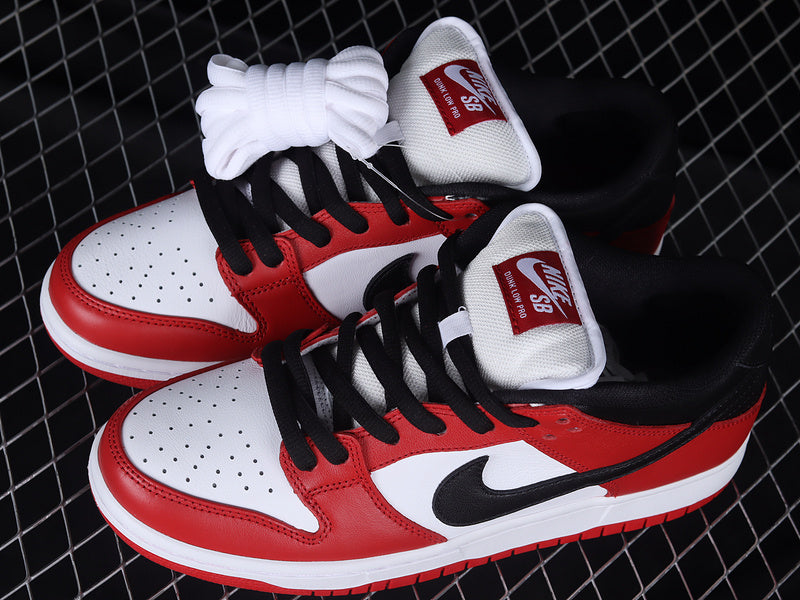 SB Dunk Low Pro Red/White-Black