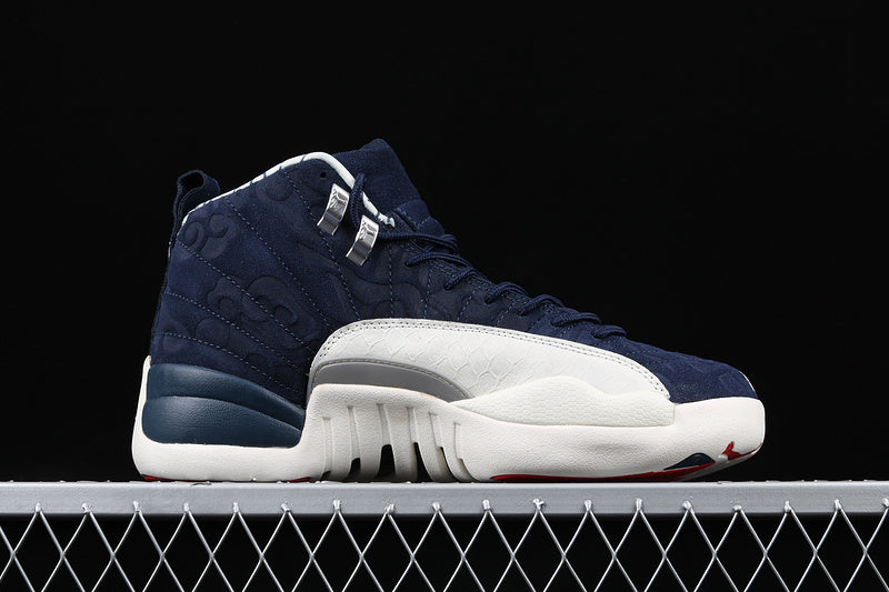 Air Jordan Retro 12 International Flight College Navy-White