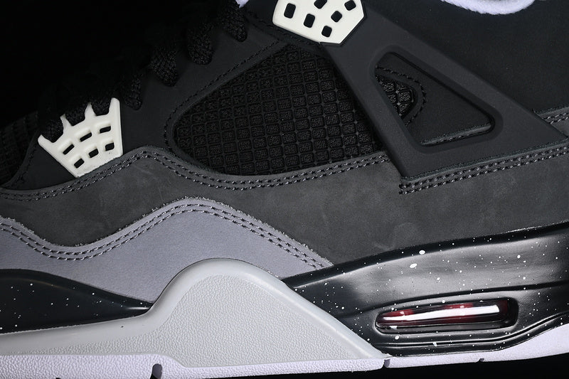 Air Jordan Retro 4 Fear Black/Cool Grey/Pure Platinum-White