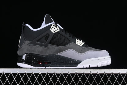 Air Jordan Retro 4 Fear Black/Cool Grey/Pure Platinum-White