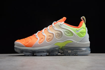 Air Vapormax Plus Reverse Sunset Barely Grey/Total Crimson Volt-White