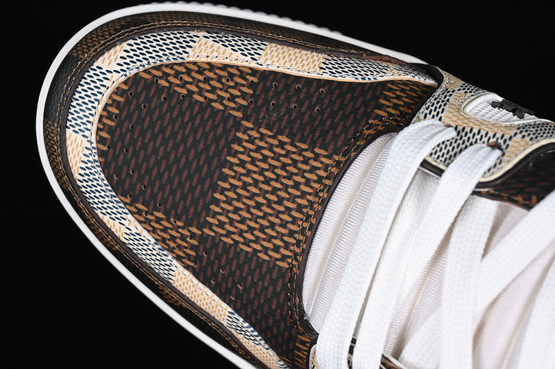 Louis Vuitton #54 Brown & White Damier Trainers