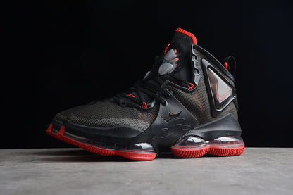 Nike LeBron 19 Bred Black-Red