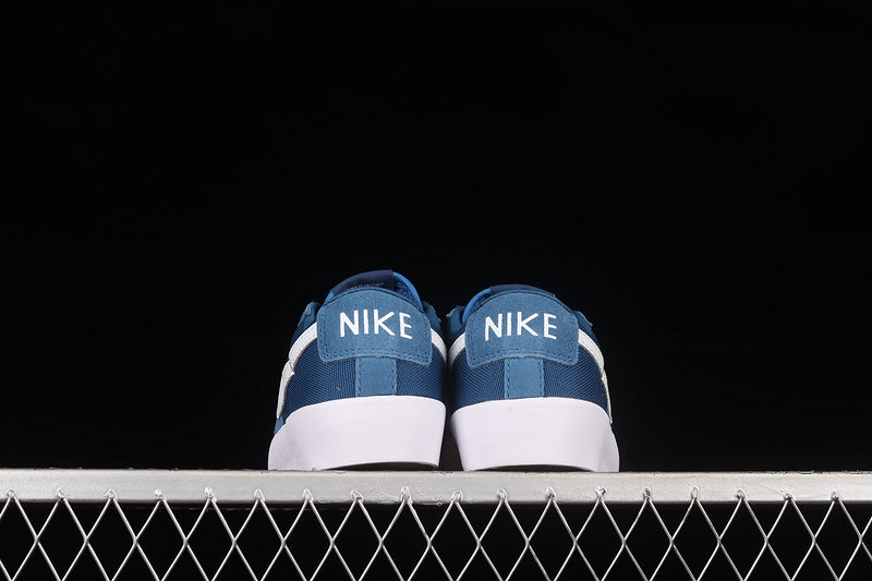 NK Blazer Low Zoom Pro GT SB Court Blue/Gum White