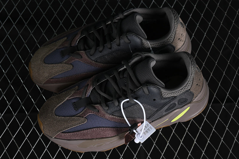 Adidas Yeezy Boost 700 Calabasas Runner Mauve