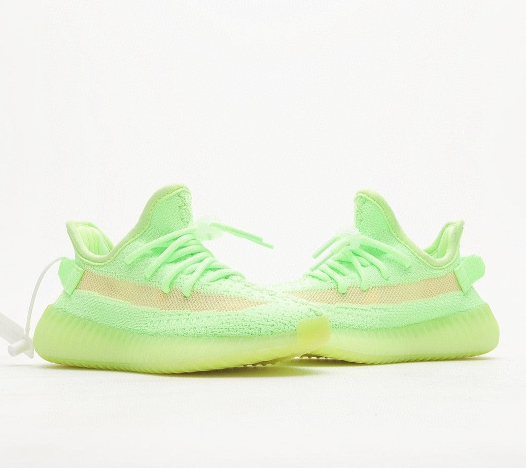 Kids Adidas Yeezy Boost  350 V2 GID 'Glow' 2019