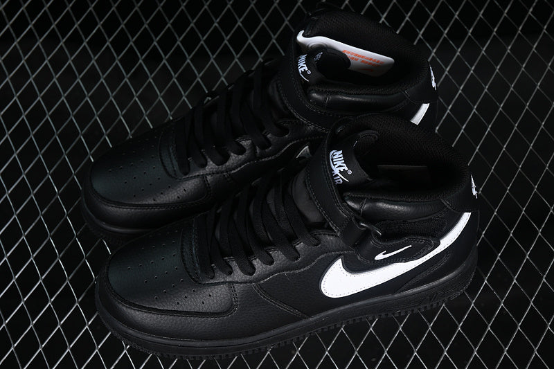 Air Force One Mid 07 Black-White