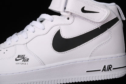 Air Force One Mid 07 White-Black