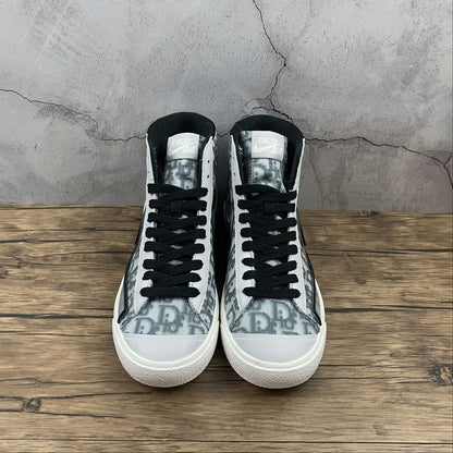 NK Blazer MID X Dior