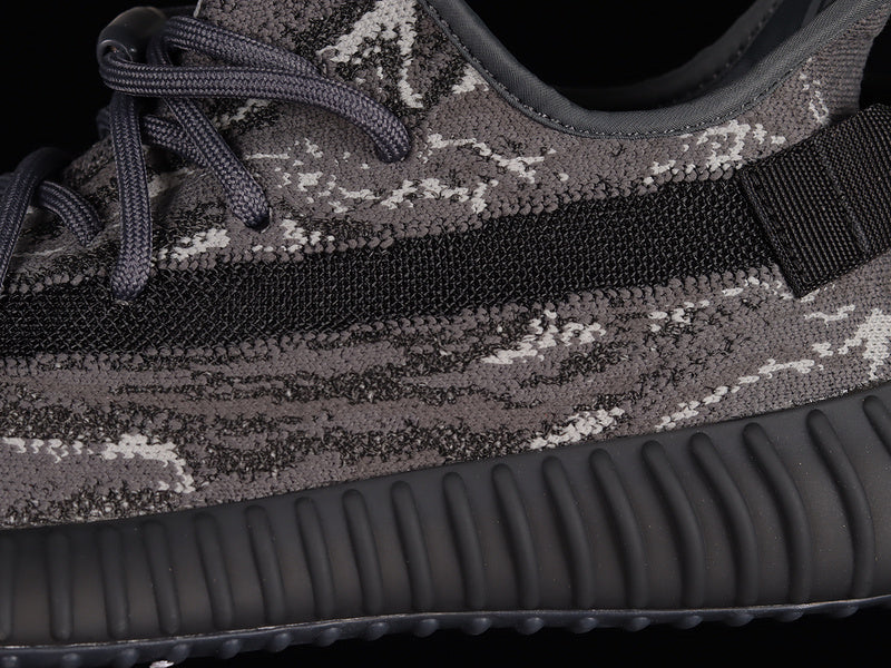 Adidas Yeezy Boost 350 V2 Dark Salt-Black